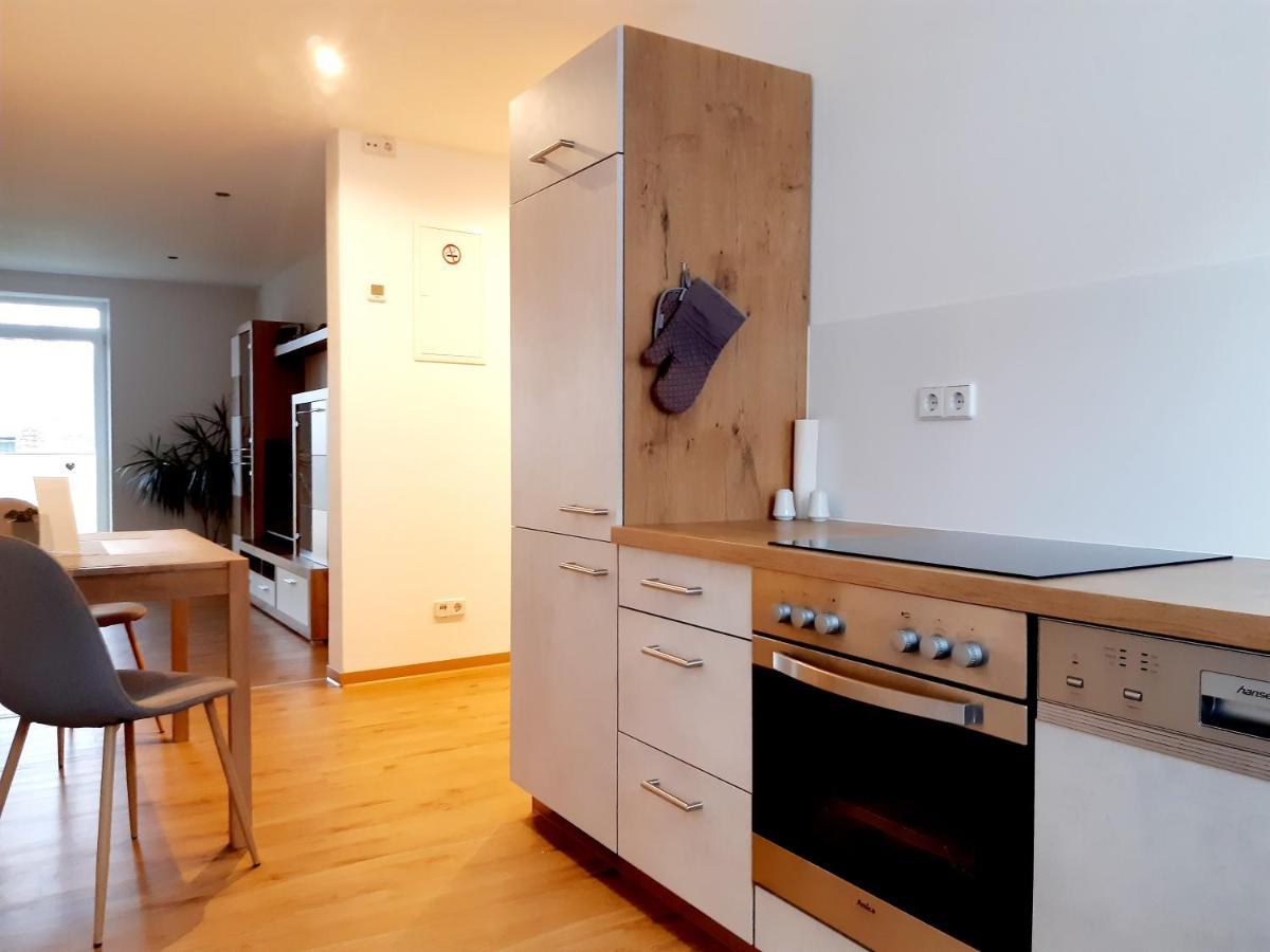 Stadtoase Geraeumige Gaestewohnungen Mit Balkon, Komfort, Modernitaet Und Ruhe, Fuer Monteure Geeignet, Free Wifi Frankenberg Ngoại thất bức ảnh