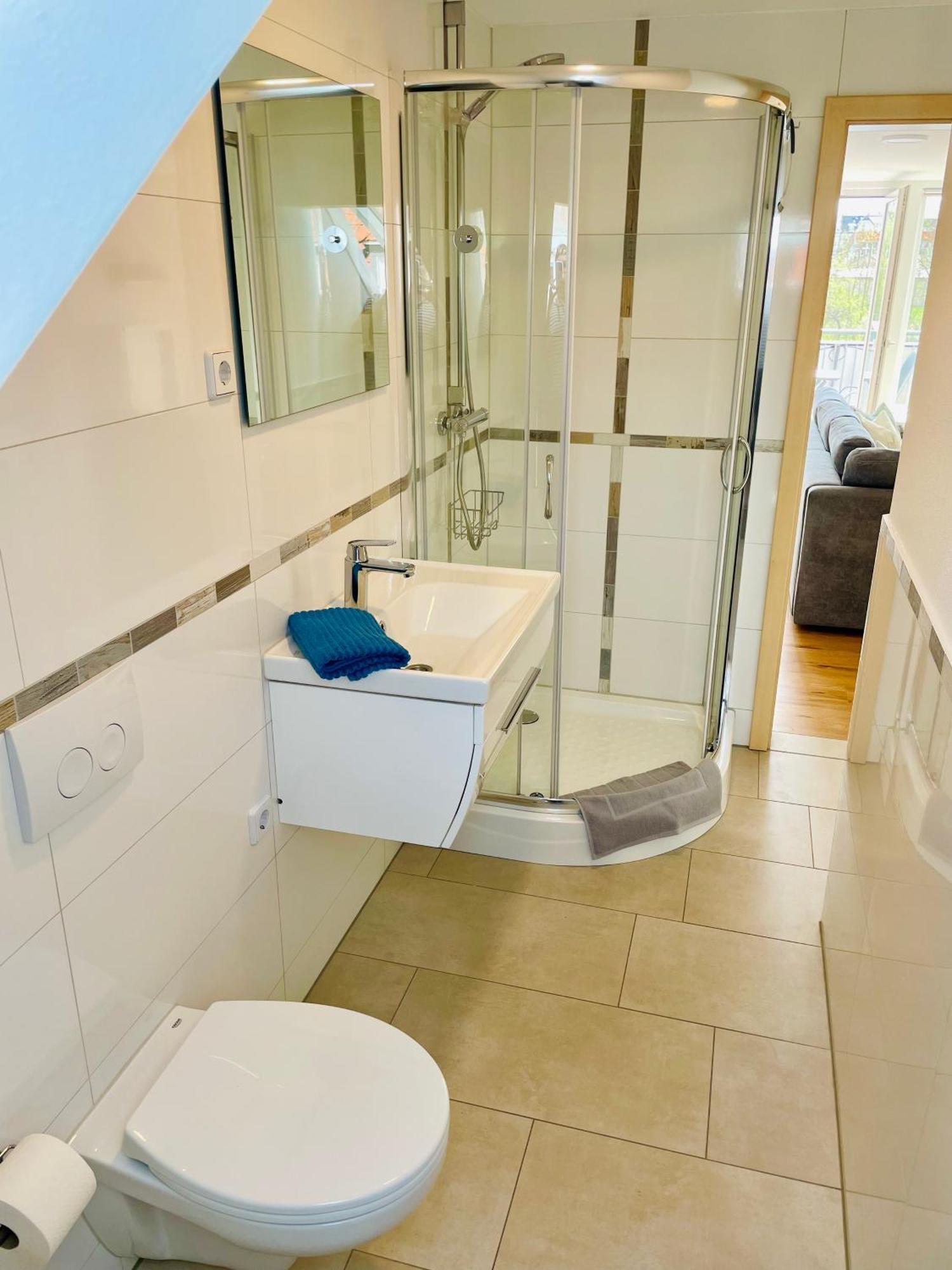 Stadtoase Geraeumige Gaestewohnungen Mit Balkon, Komfort, Modernitaet Und Ruhe, Fuer Monteure Geeignet, Free Wifi Frankenberg Ngoại thất bức ảnh